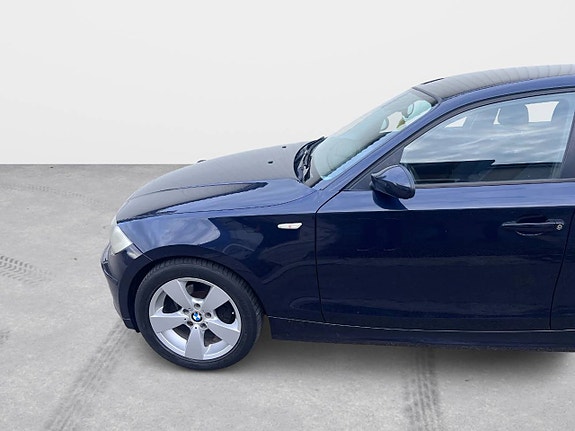BMW 116i 9 of 20