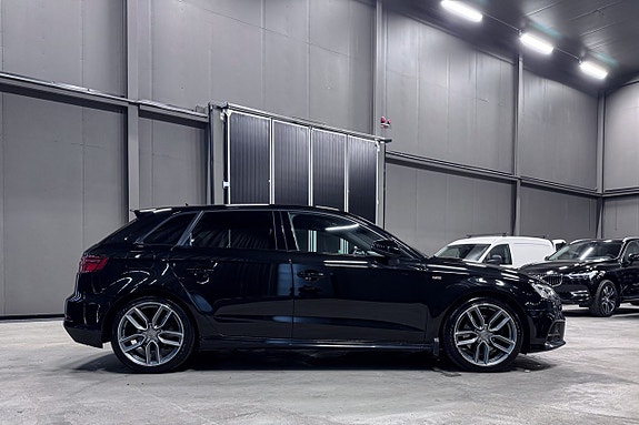 Audi A3 7 of 22