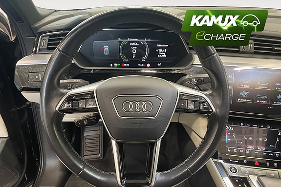 Audi Q8 14 of 26
