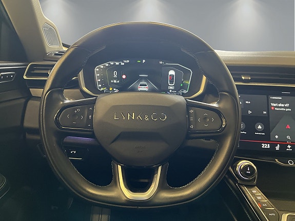 Lynk & Co 01 12 of 28