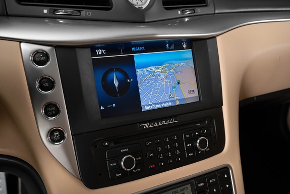 Maserati GranCabrio 13 of 25