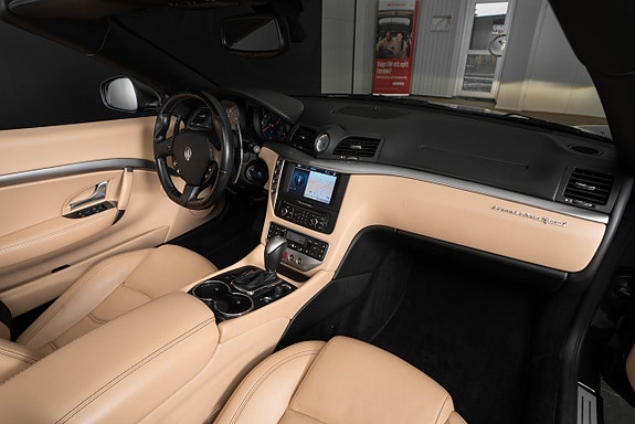 Maserati GranCabrio 20 of 25