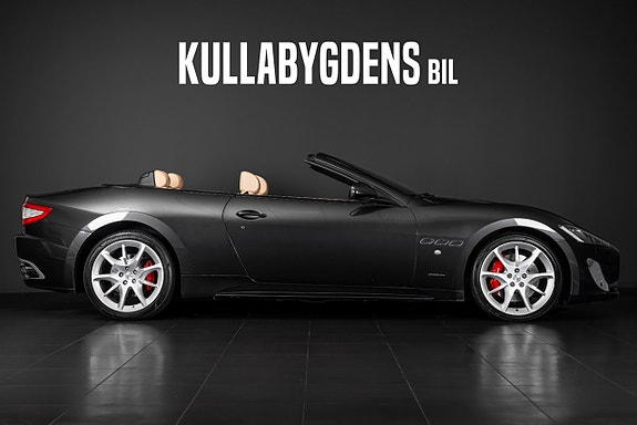 Maserati GranCabrio 2 of 25