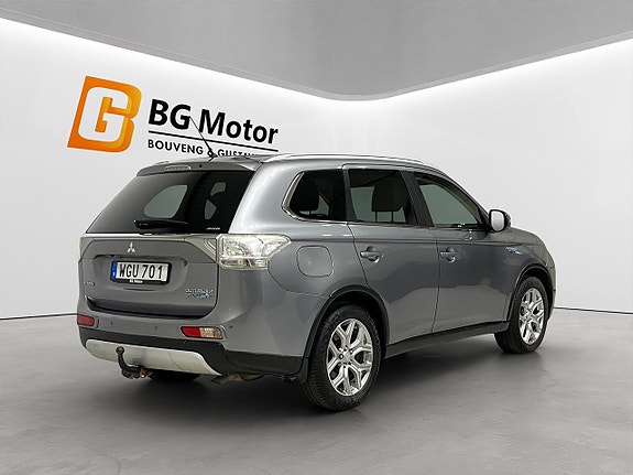 Mitsubishi Outlander 4 of 19