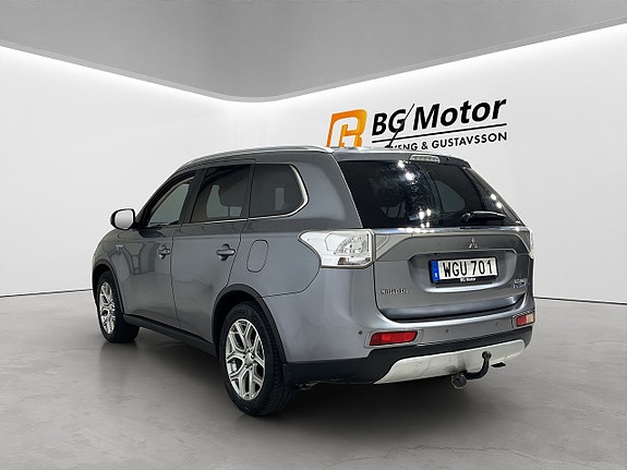 Mitsubishi Outlander 6 of 19
