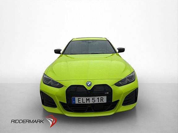 BMW i4 2 of 30
