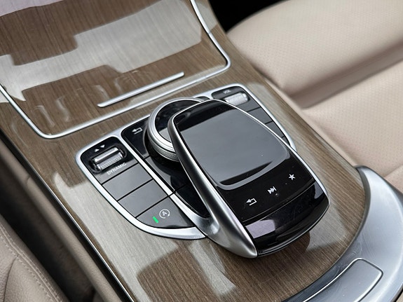 Mercedes-Benz C220 d 10 of 30