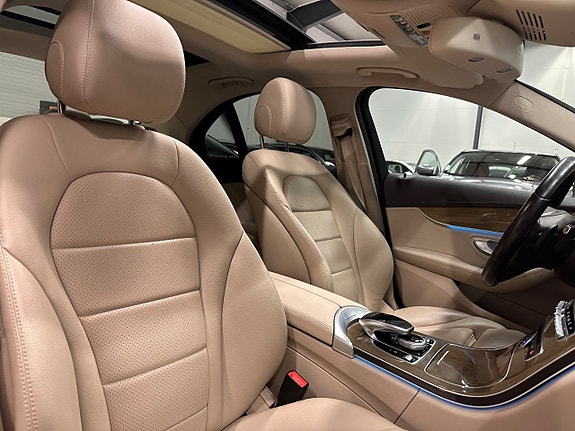 Mercedes-Benz C220 d 23 of 30