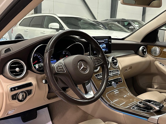 Mercedes-Benz C220 d 28 of 30