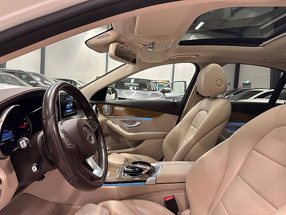 Mercedes-Benz C220 d 26 of 30