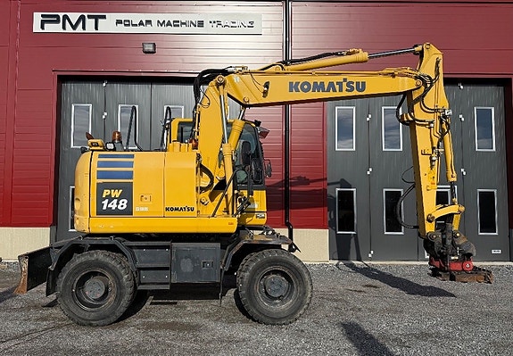 Komatsu PW 148-10 2 of 24