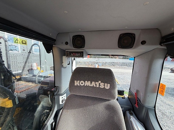 Komatsu PW 148-10 23 of 24