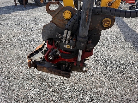 Komatsu PW 148-10 15 of 24