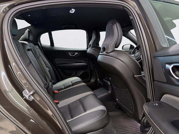 Volvo S60 10 of 20