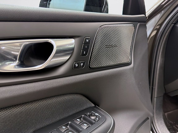 Volvo S60 14 of 20