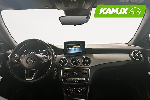 Mercedes-Benz CLA200 d 10 of 25