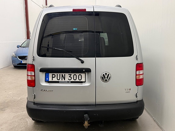 Volkswagen Caddy 12 of 19