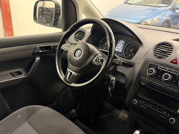 Volkswagen Caddy 17 of 19