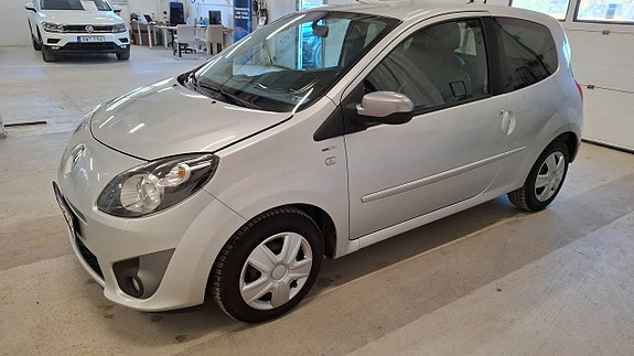 Renault Twingo 7 of 9