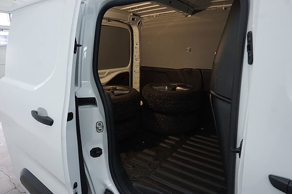 Citroen Berlingo 9 of 17
