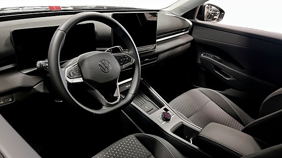 Volkswagen T-Roc 7 of 12