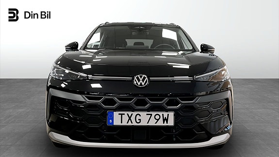 Volkswagen T-Roc 4 of 12