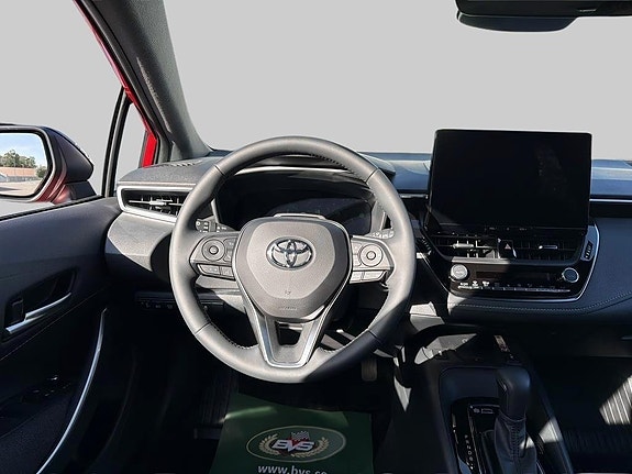 Toyota Corolla 9 of 18