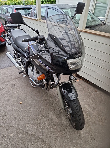 Yamaha Xj 900 diversion 2 of 2