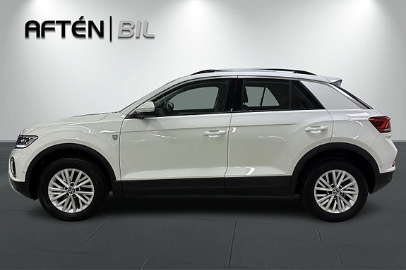 Volkswagen T-Roc 10 of 22