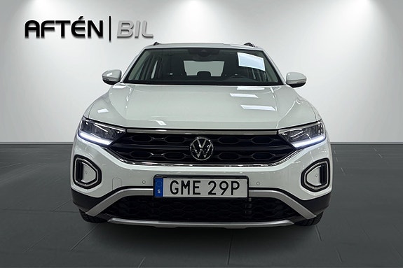 Volkswagen T-Roc 3 of 22