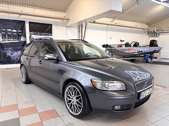 Volvo V50 5 of 19