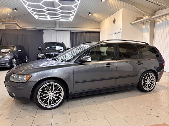Volvo V50 9 of 19