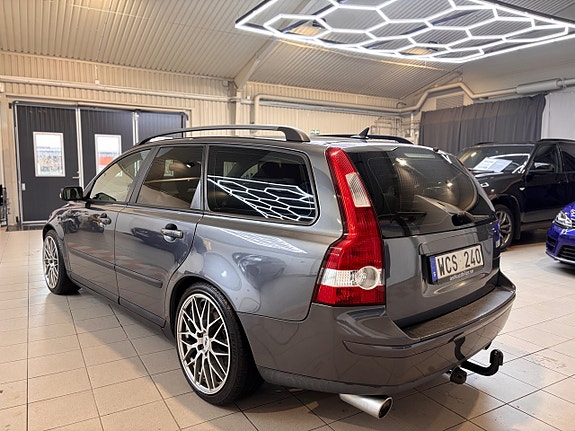 Volvo V50 8 of 19