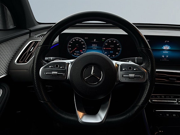 Mercedes-Benz EQC400 9 of 26