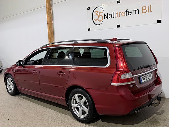 Volvo V70 3 of 24