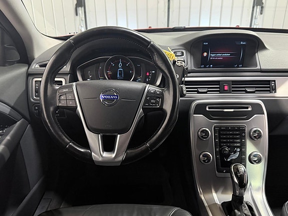 Volvo V70 12 of 24