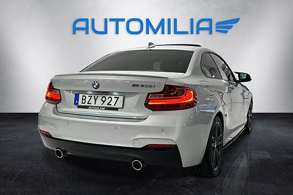 BMW M235i 21 of 25