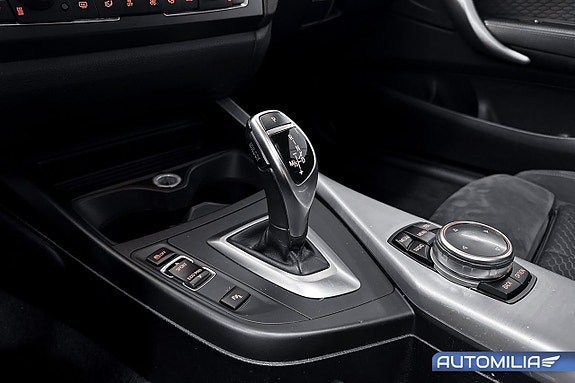 BMW M235i 13 of 25