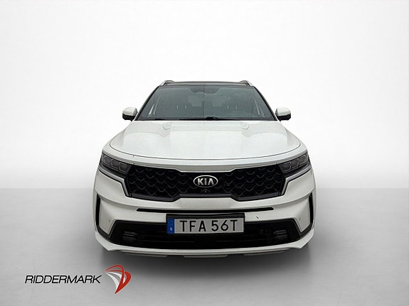 Kia Sorento 2 of 30