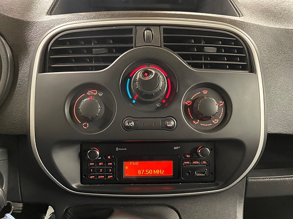 Renault Kangoo Express 17 of 18