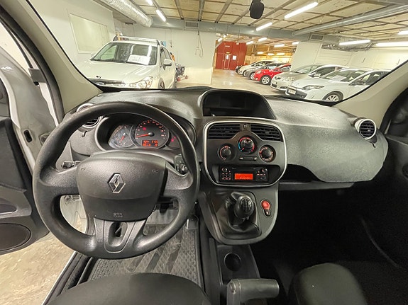 Renault Kangoo Express 14 of 18