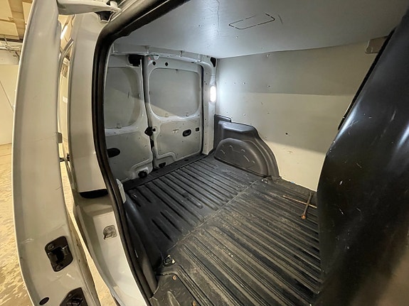 Renault Kangoo Express 9 of 18