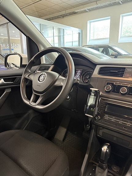 Volkswagen Caddy 9 of 11