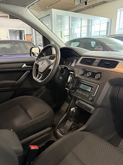 Volkswagen Caddy 10 of 11