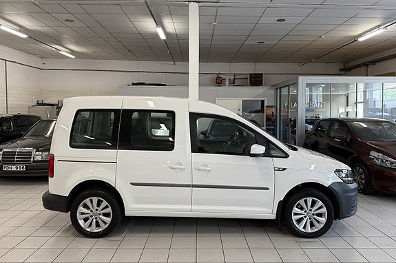 Volkswagen Caddy 2 of 11