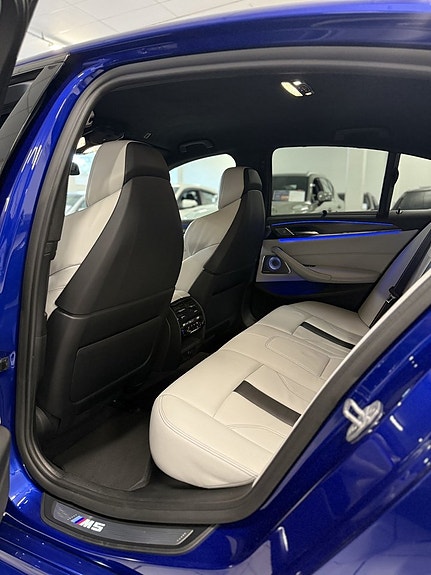 BMW M5 19 of 24
