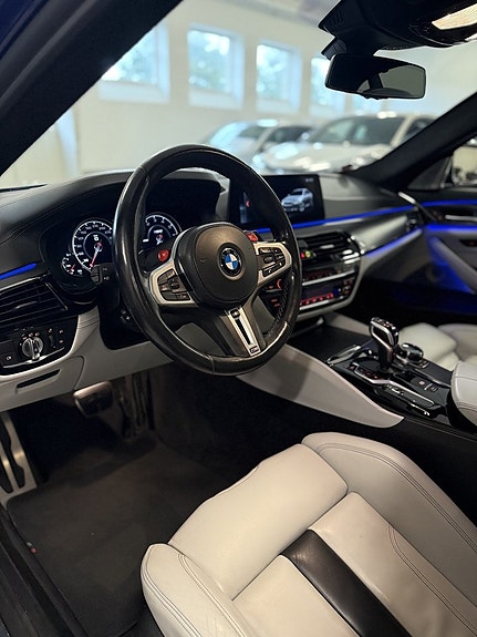BMW M5 12 of 24