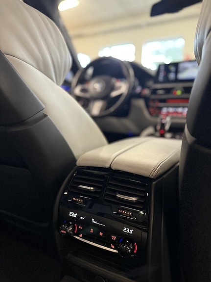 BMW M5 22 of 24