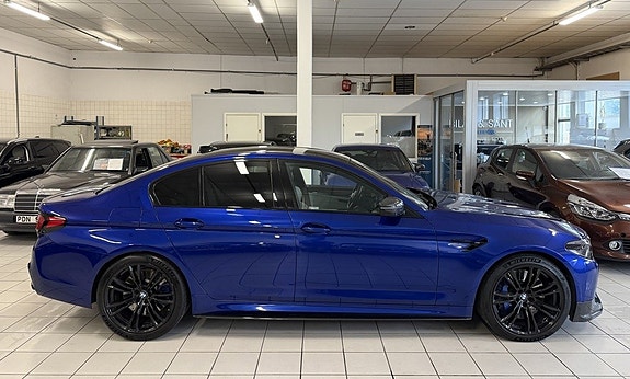BMW M5 2 of 24