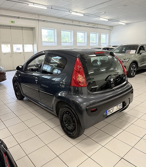Peugeot 107 4 of 9
